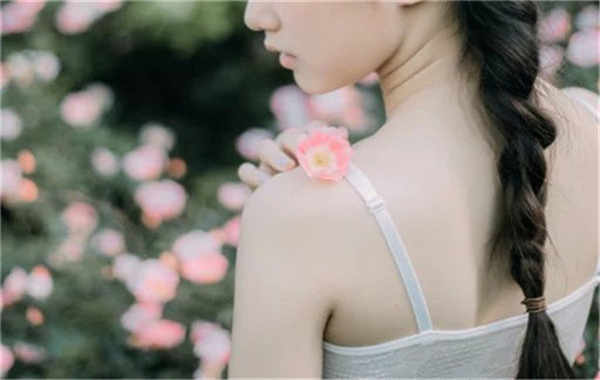贡山香港胎儿多大能鉴定性别(香港抽血验男女预约) 贡山香港胎儿多大能鉴定性别(香港抽血验男女预约)